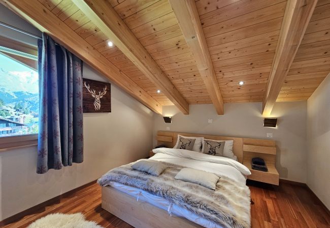 Apartment in Saas-Fee - Aramis Dachwohnung 5. OG Apartment in Saas-Fee - Aramis Dachwohnung 5. OG