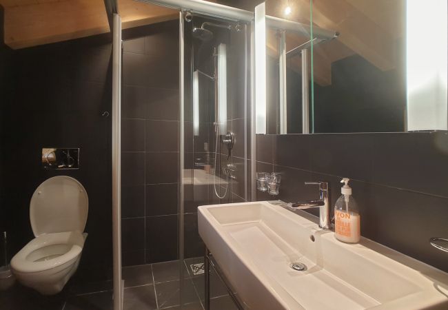 Apartment in Saas-Fee - Aramis Dachwohnung 5. OG Apartment in Saas-Fee - Aramis Dachwohnung 5. OG