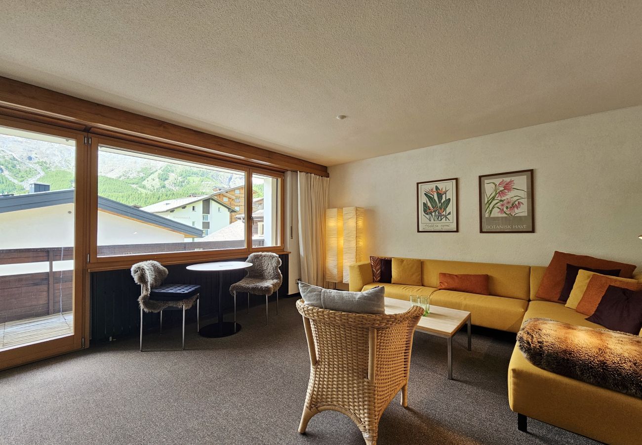 Apartment in Saas-Fee - Cresta 3. OG Apartment in Saas-Fee - Cresta 3. OG