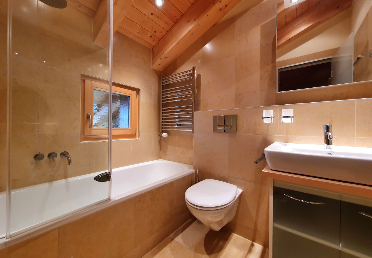 Apartment in Saas-Fee - Aramis Dachwohnung 4. OG Apartment in Saas-Fee - Aramis Dachwohnung 4. OG