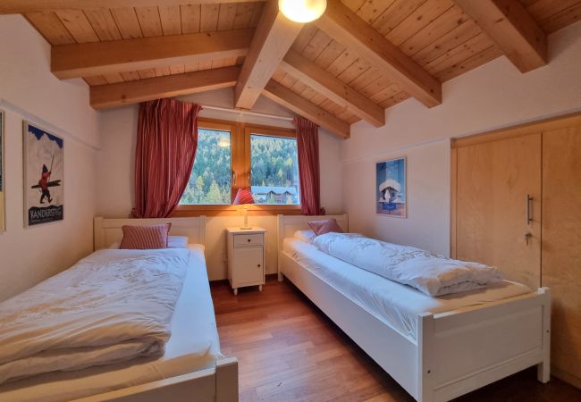 Apartment in Saas-Fee - Serac Dachwohnung Apartment in Saas-Fee - Serac Dachwohnung