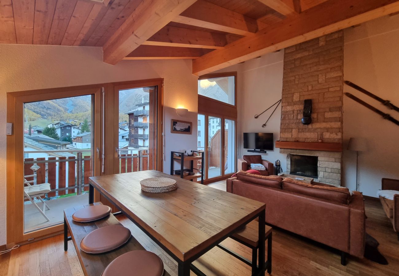 Apartment in Saas-Fee - Serac Dachwohnung Apartment in Saas-Fee - Serac Dachwohnung