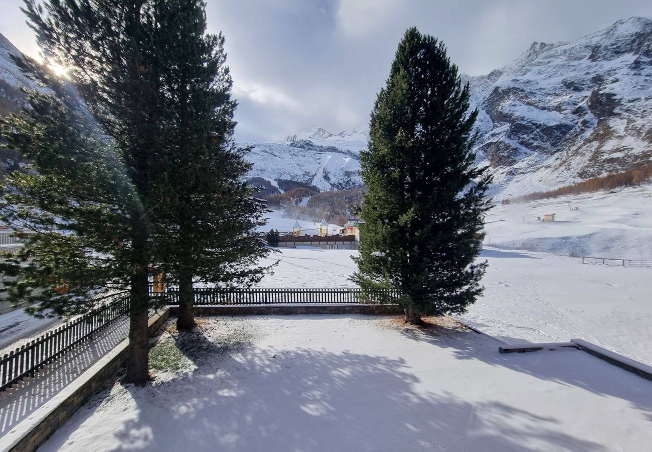 Apartment in Saas-Fee - Haus Rio Apartment in Saas-Fee - Haus Rio