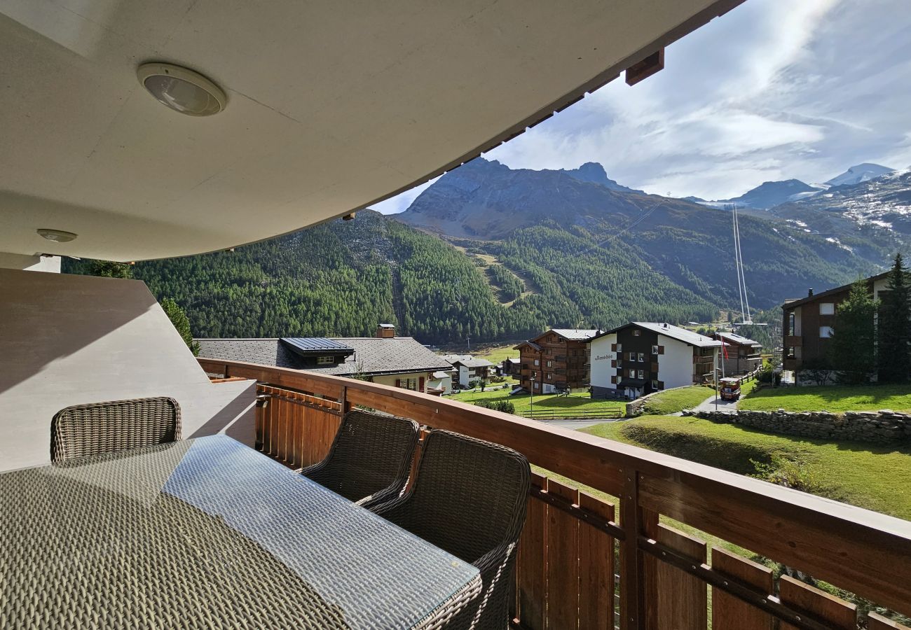 Apartment in Saas-Fee - Evelyne 3. OG Apartment in Saas-Fee - Evelyne 3. OG