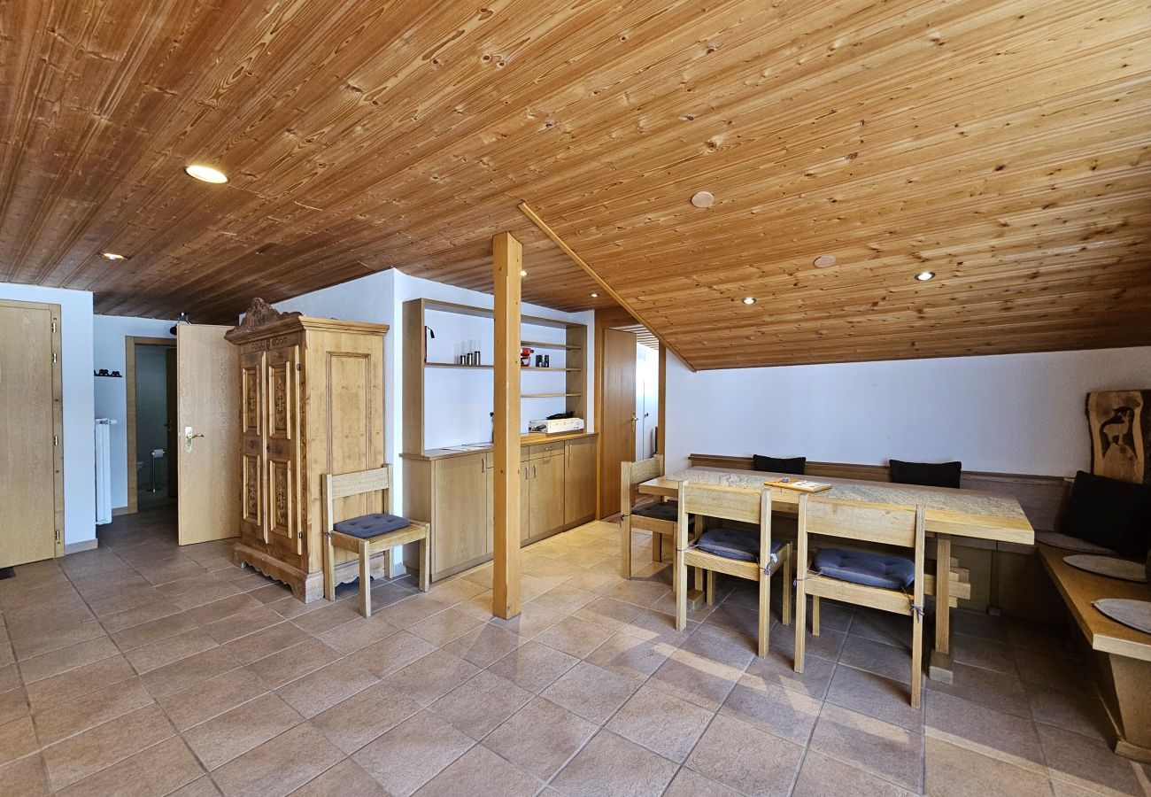 Apartment in Saas-Fee - Sonnhüsli Dachwohnung Apartment in Saas-Fee - Sonnhüsli Dachwohnung
