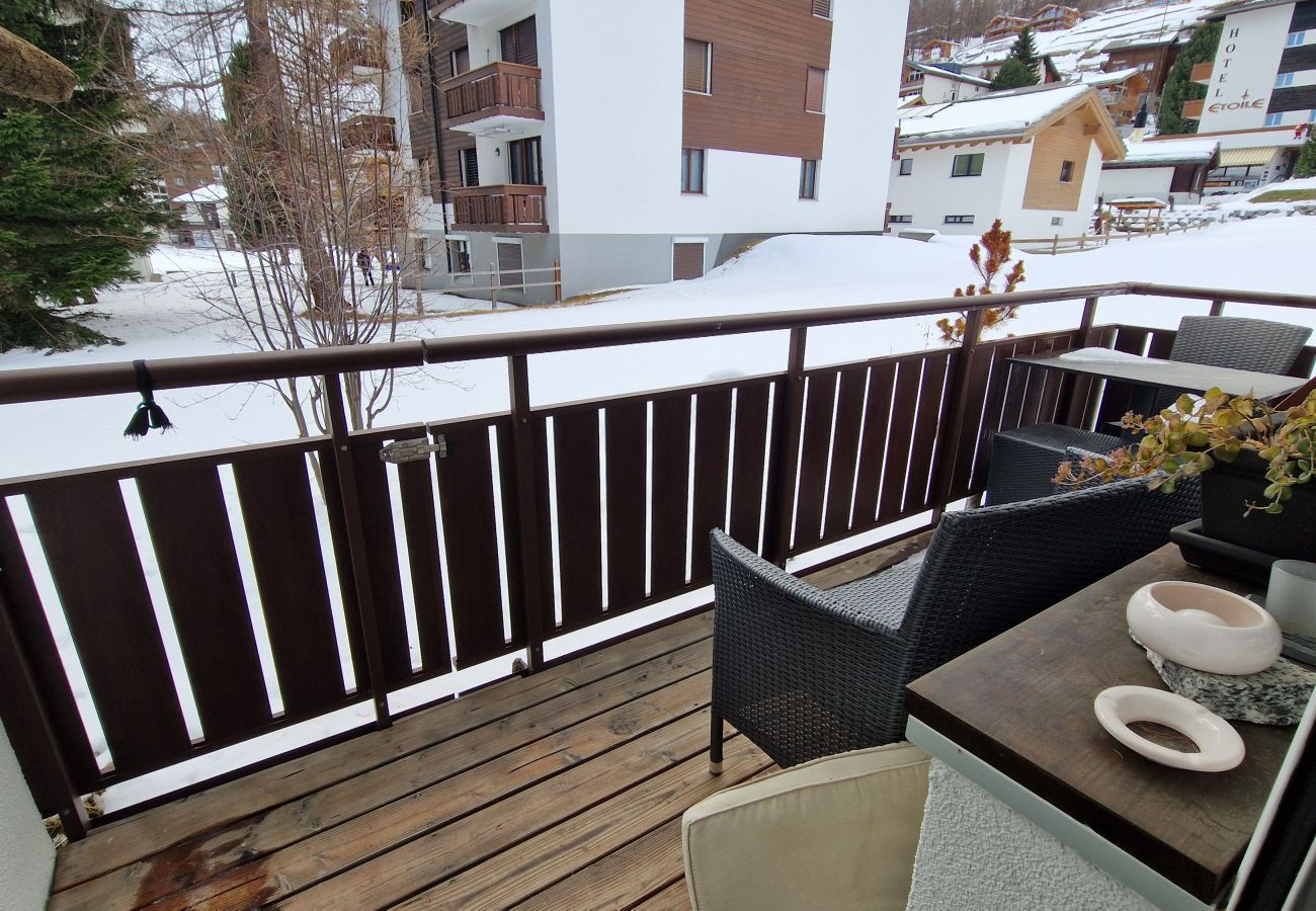 Ferienwohnung in Saas-Fee - Vallesia EG West Ferienwohnung in Saas-Fee - Vallesia EG West