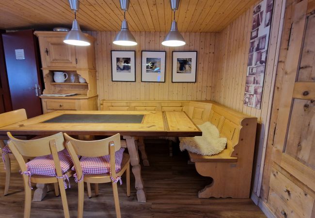 Ferienwohnung in Saas-Fee - Hannig Ferienwohnung in Saas-Fee - Hannig