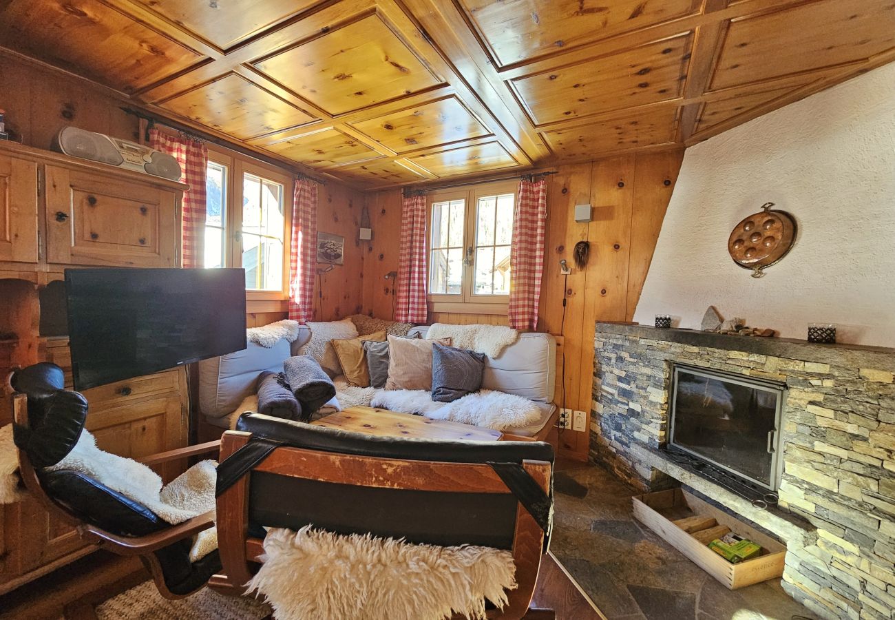Chalet in Saas-Fee - Le Camée Chalet in Saas-Fee - Le Camée