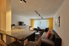 Ferienwohnung in Saas-Fee - Vallesia  EG Ost